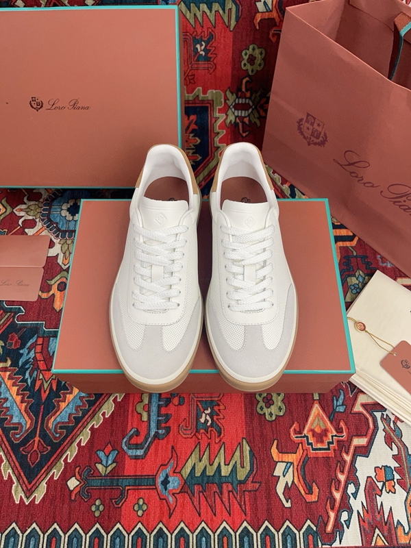 スーパーコピーブランド靴正面デザイン